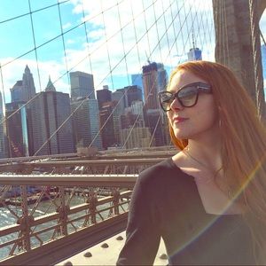 Meet your Posher, Emily